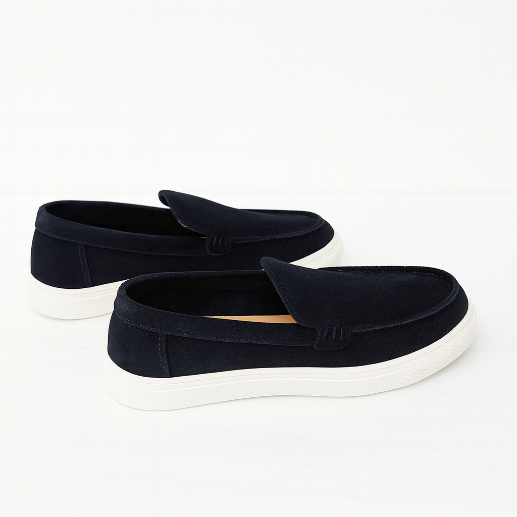 The Classic Suede Loafer Navy