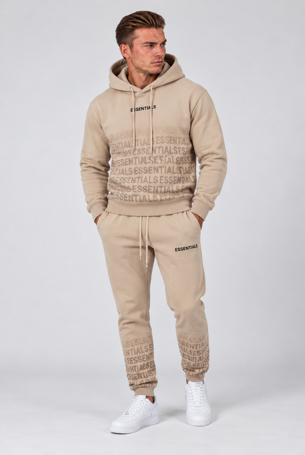 The Essentials Statement Joggingpak