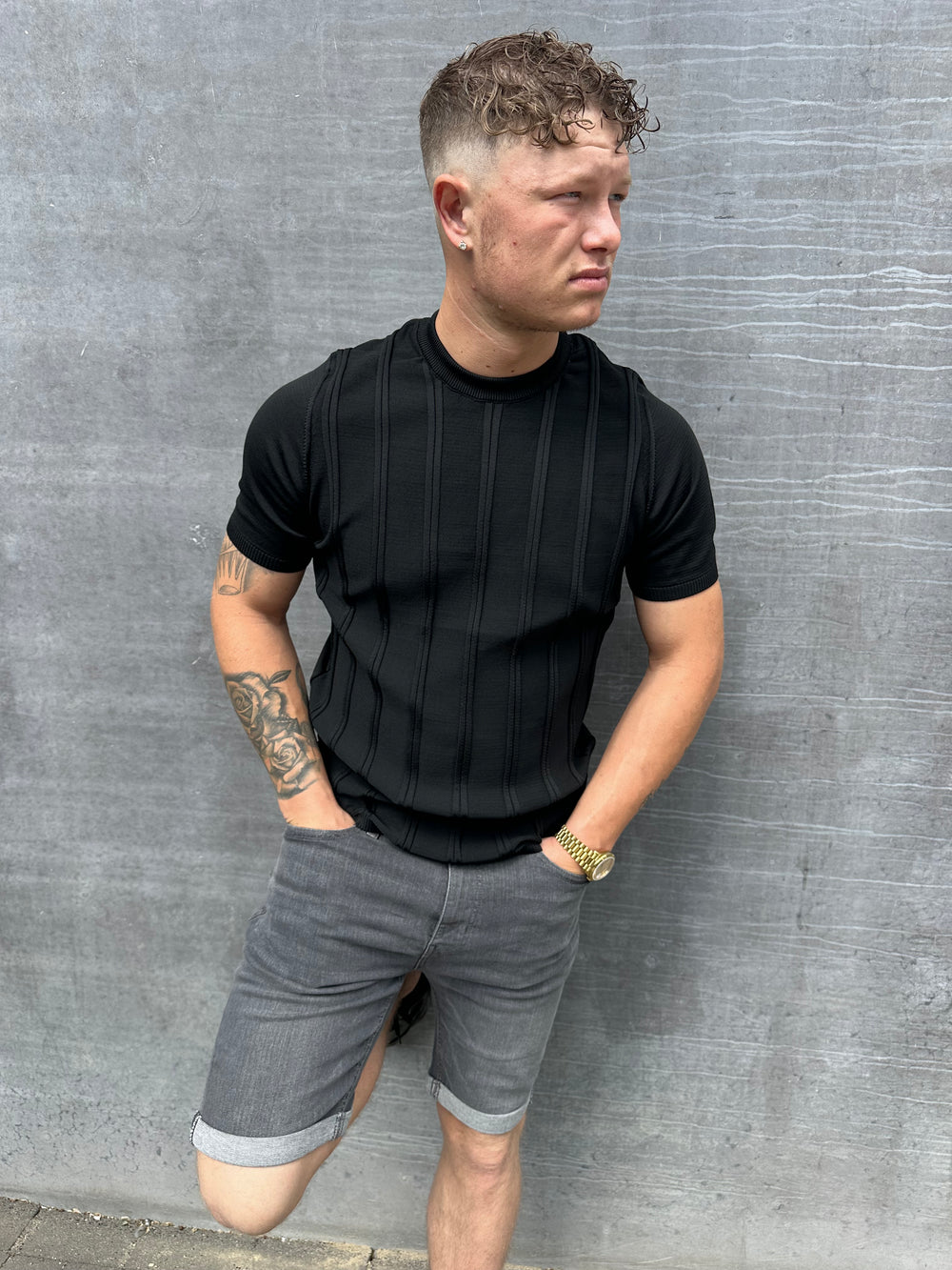 The Verona Ribbed Tee 2117