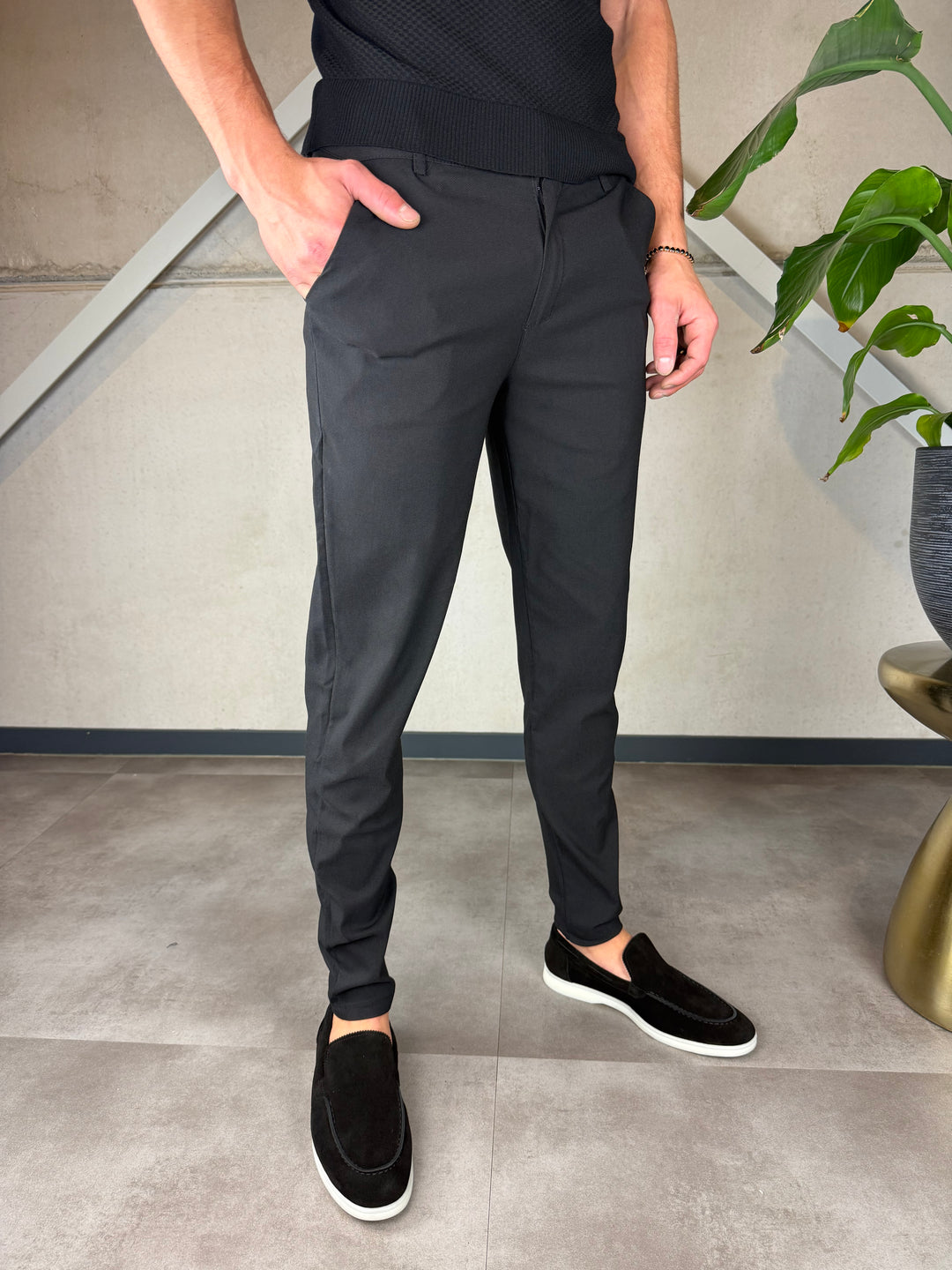 The Milano Chino - Black