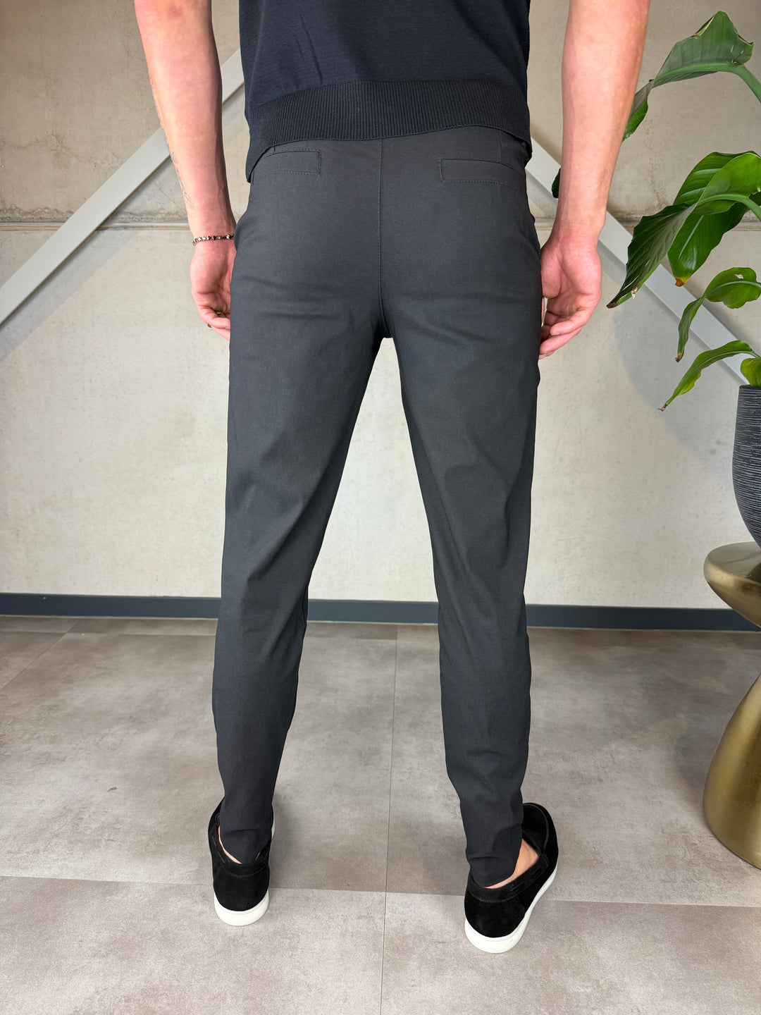 The Milano Chino - Black