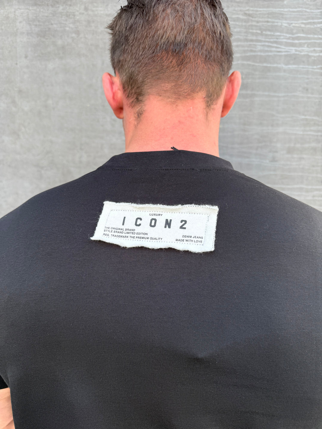 ICON2 Neon Line T-Shirt