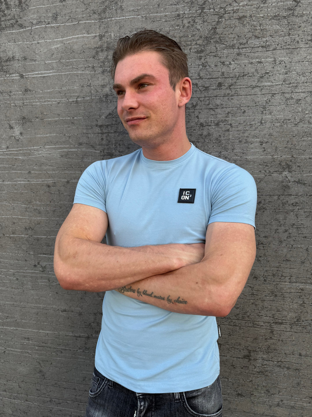 ICON2 Essential Badge T-Shirt