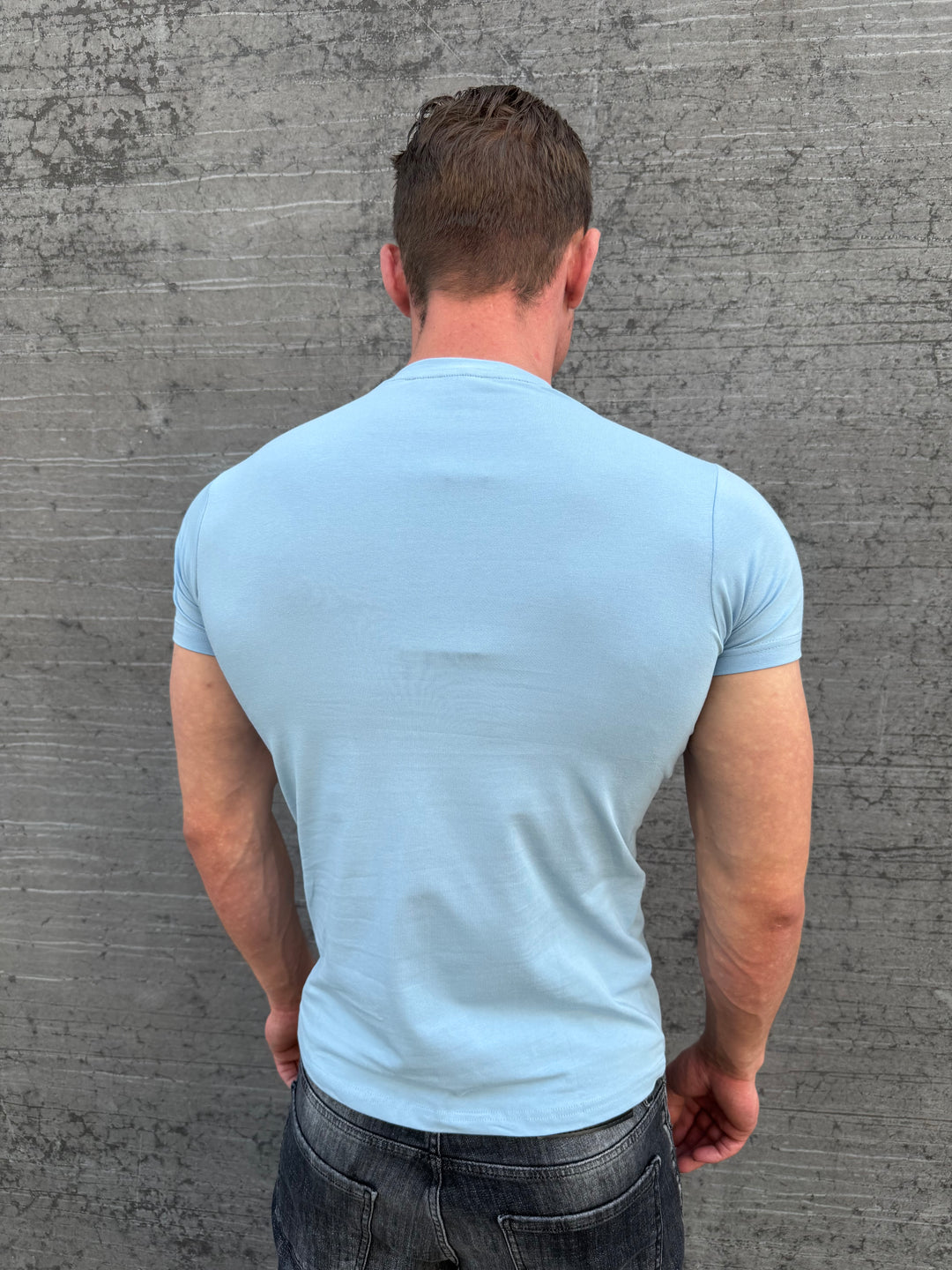 ICON2 Essential Badge T-Shirt