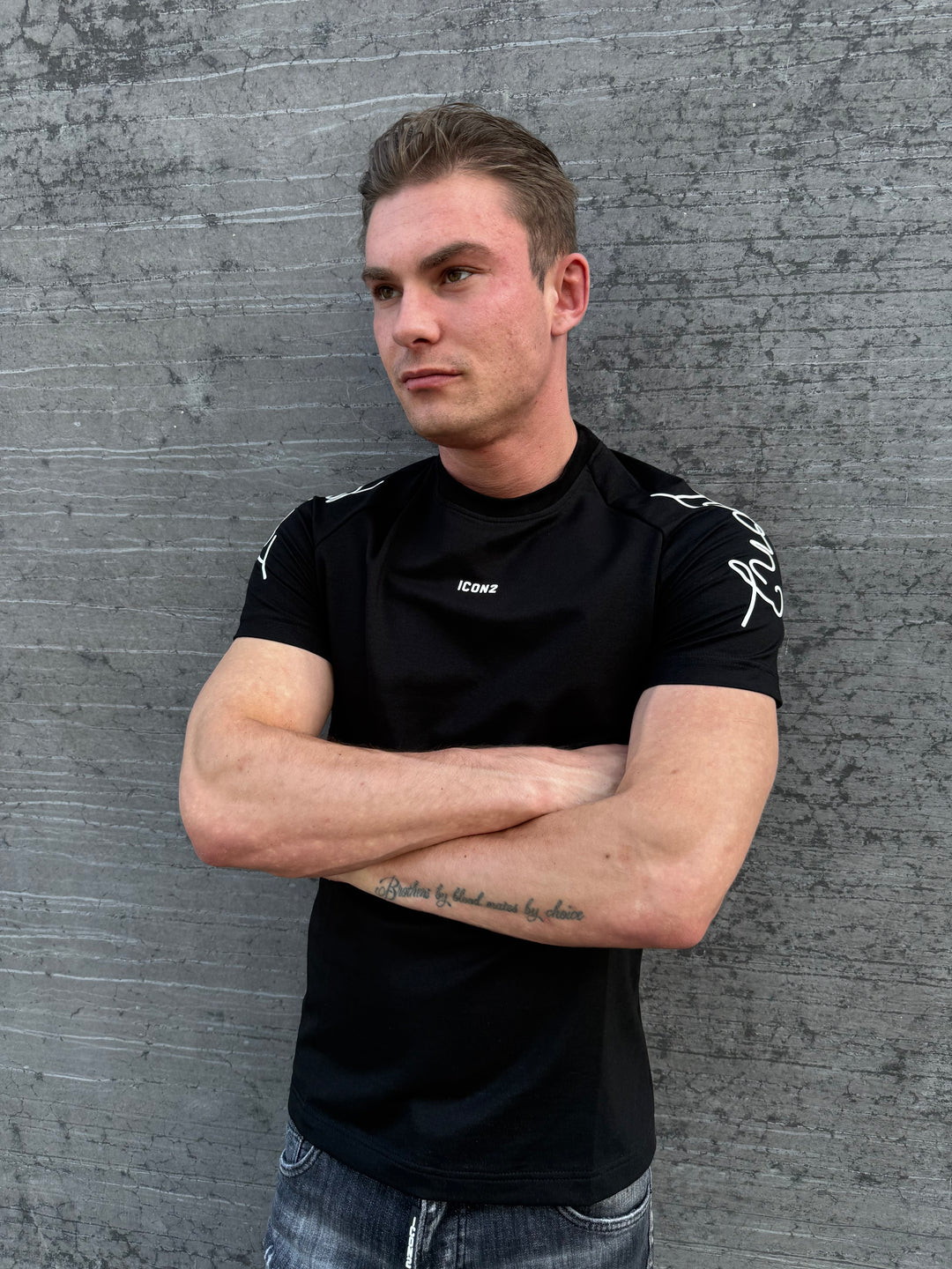 ICON2 Signature Shoulder T-Shirt