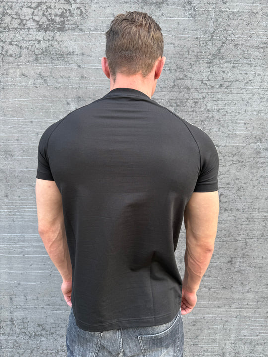 ICON2 Signature Shoulder T-Shirt