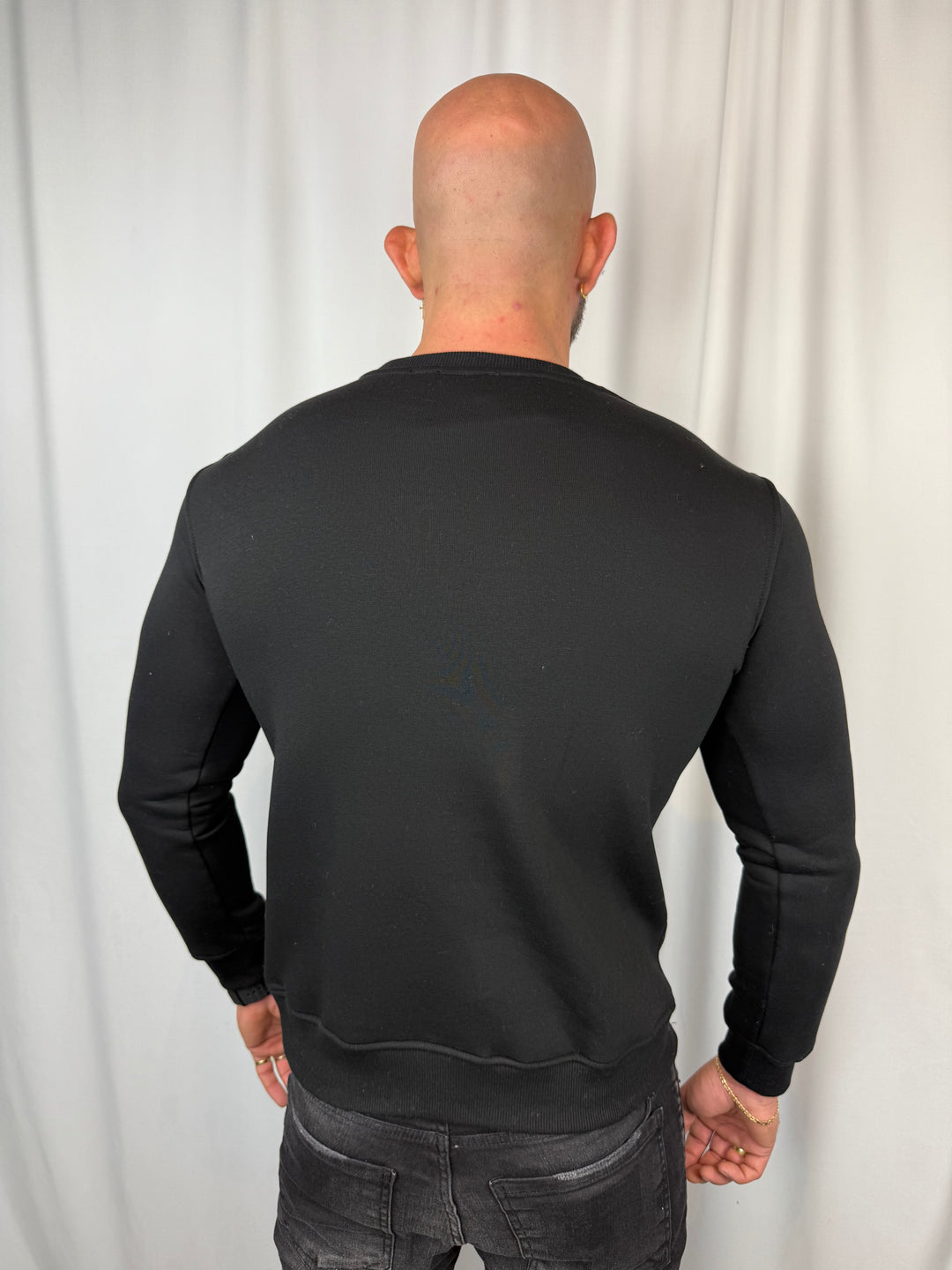 Legacy Badge Icon2 Sweater