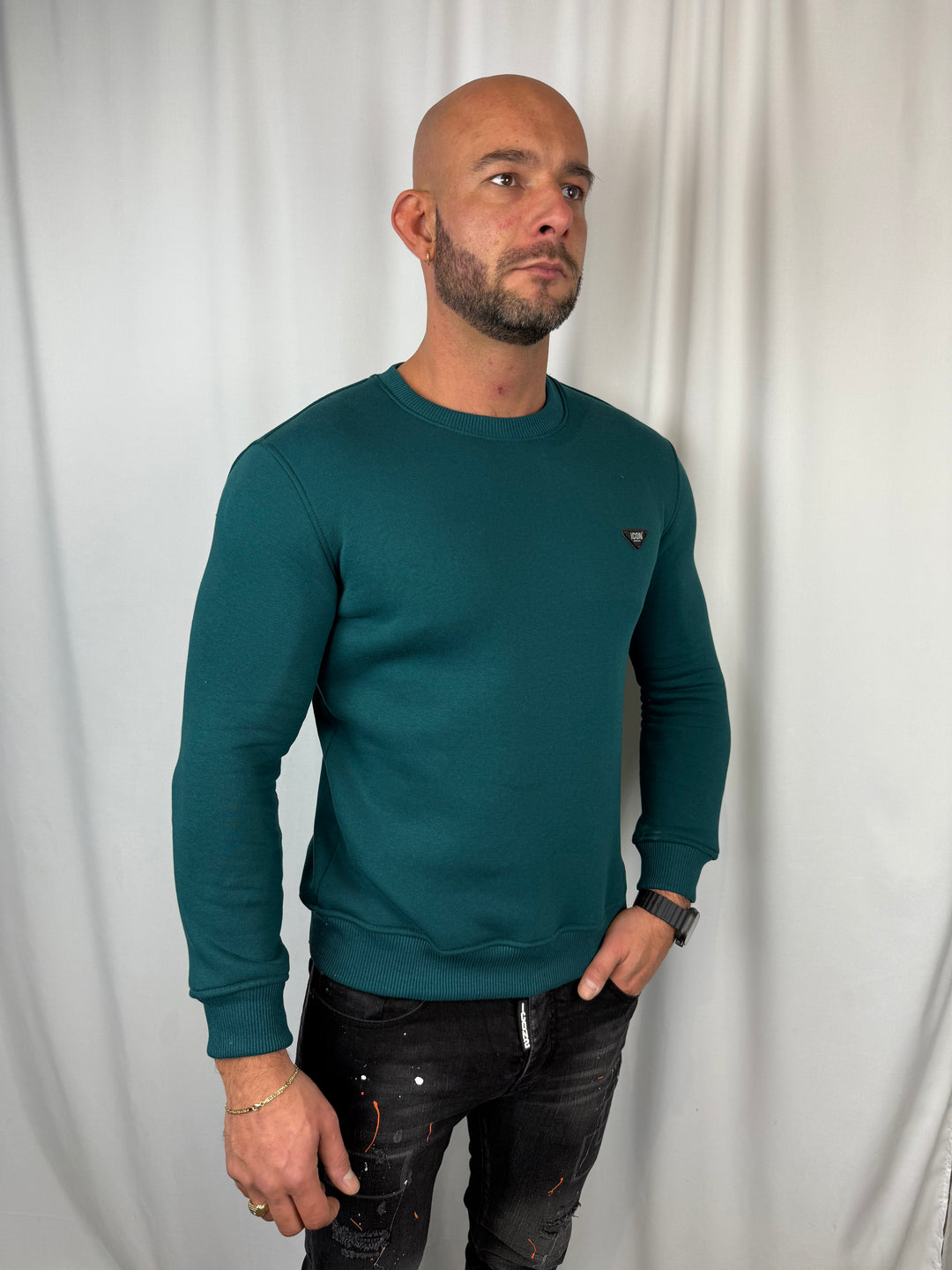 Legacy Badge Icon2 Sweater