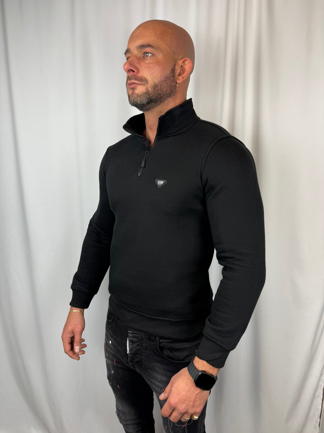 Icon2 Badge Zip Sweater