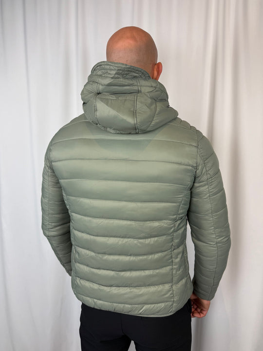 The Jumper Puffer Jacket III