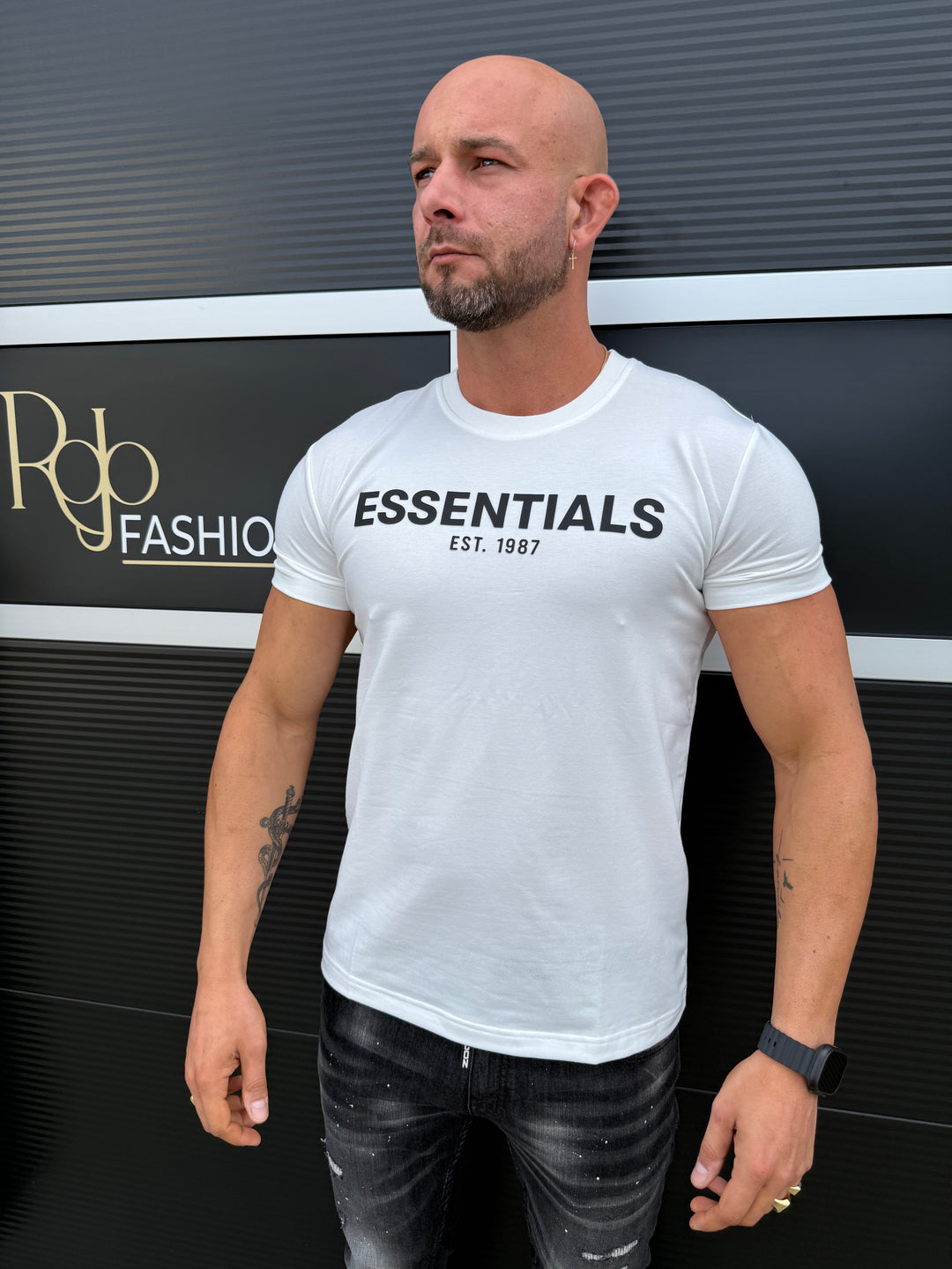 Essentials Est T-Shirt