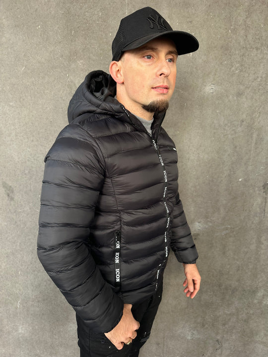 Limited Edition Icon Jacket Met Capuchon 1091