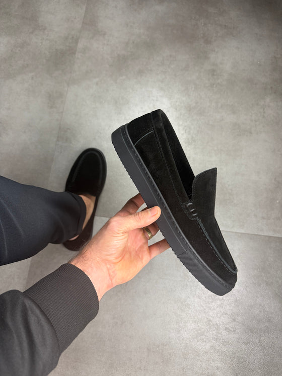 The Classic Suede Loafer Black