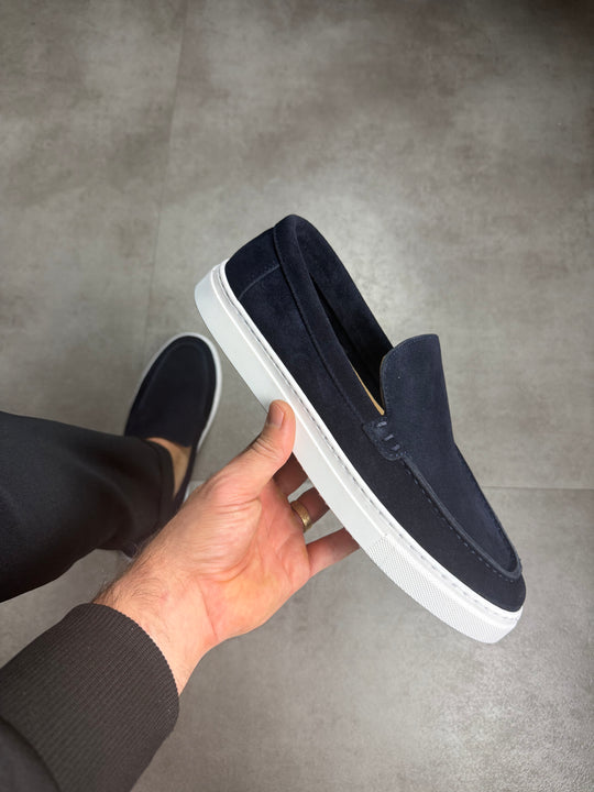 The Classic Suede Loafer Navy