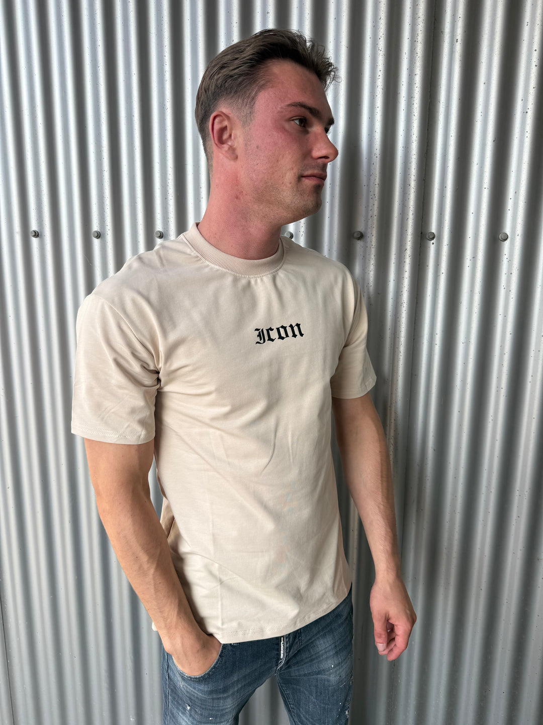 Icon Turbo Car Oversized T-Shirt