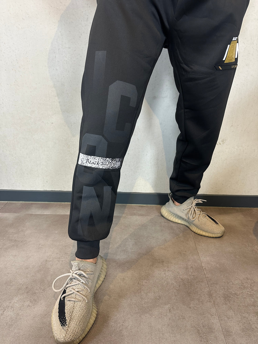 Icon Joggingpak Black And White 3789