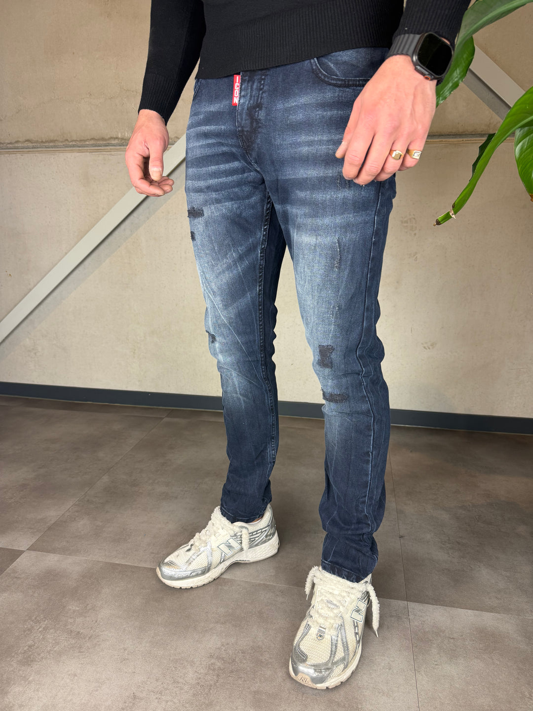 The Icon Limited Edition Stretch Jeans 8011-6