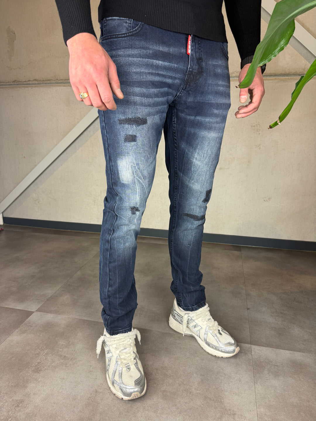 The Icon Limited Edition Stretch Jeans 8011-6