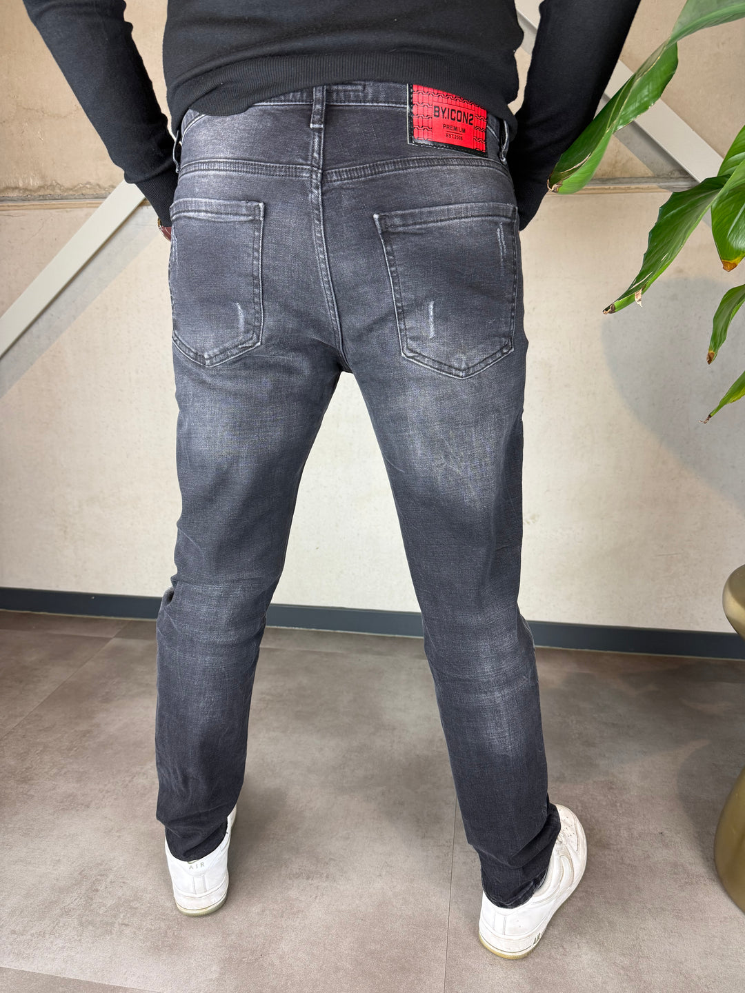 The Icon2 Slim Fit Stretch Jeans 222