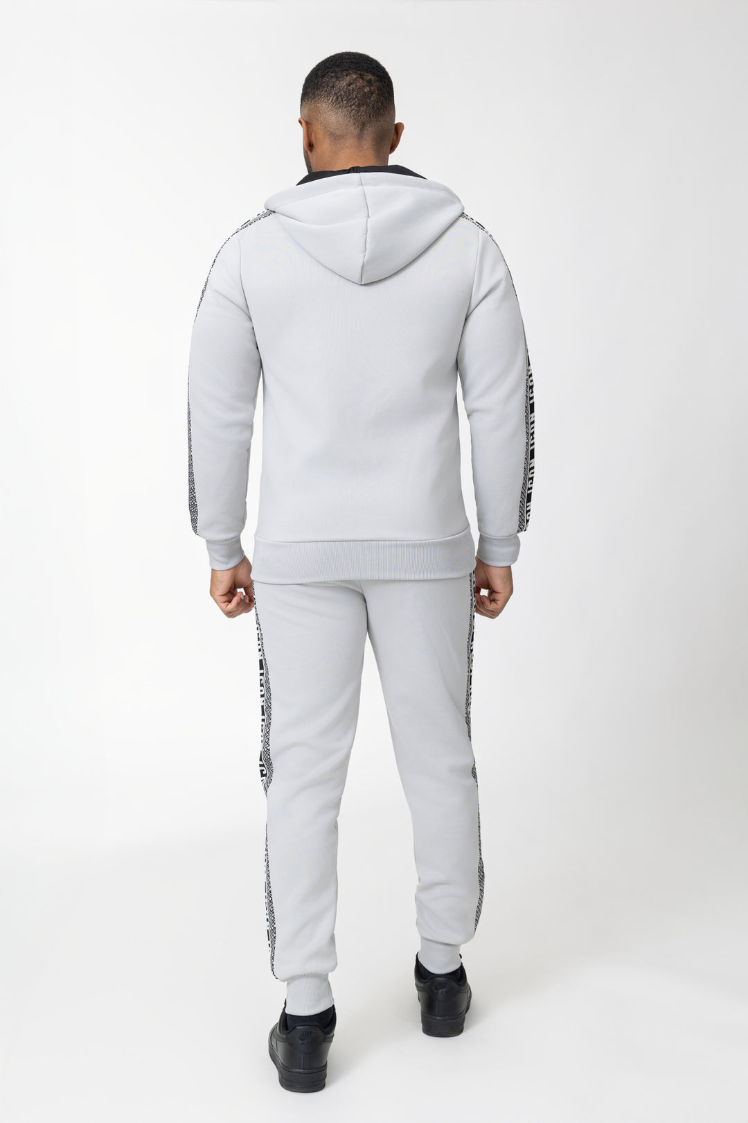 ICON Line Up Original Joggingpak