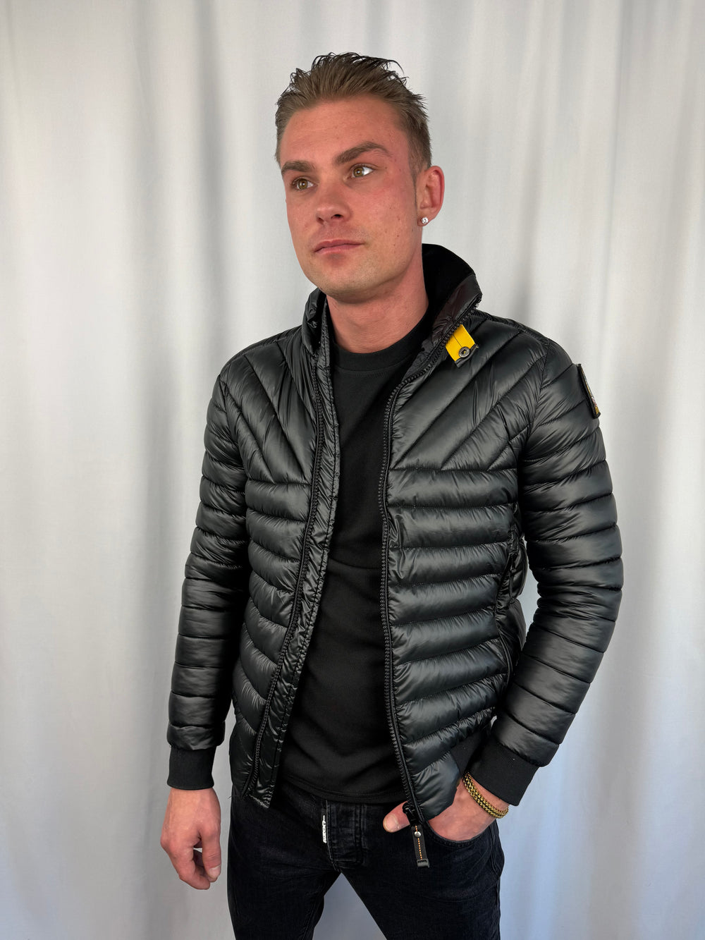 The Alpine Short Puffer Jacket - Model I