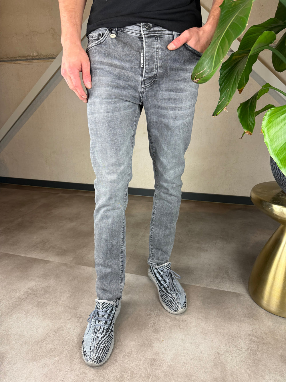 The Icon2 Slim Fit Stretch Jeans C004