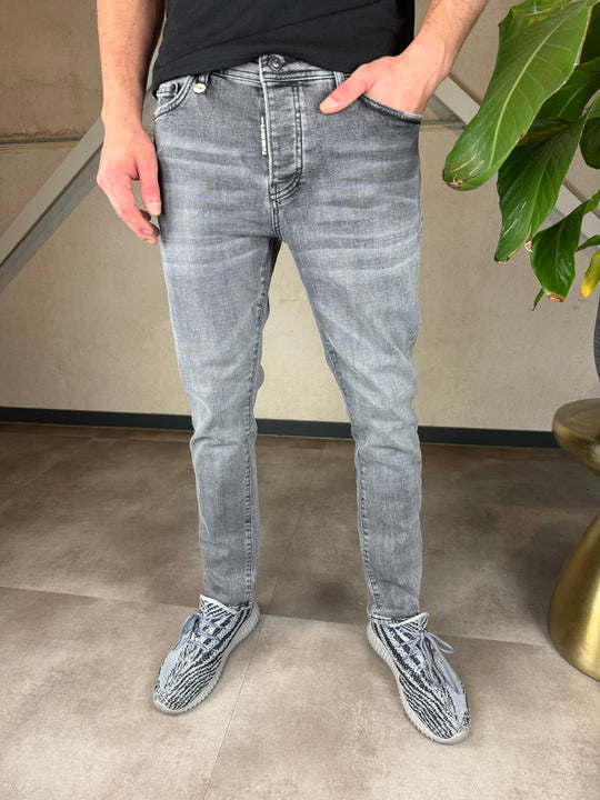 The Icon2 Slim Fit Stretch Jeans C004