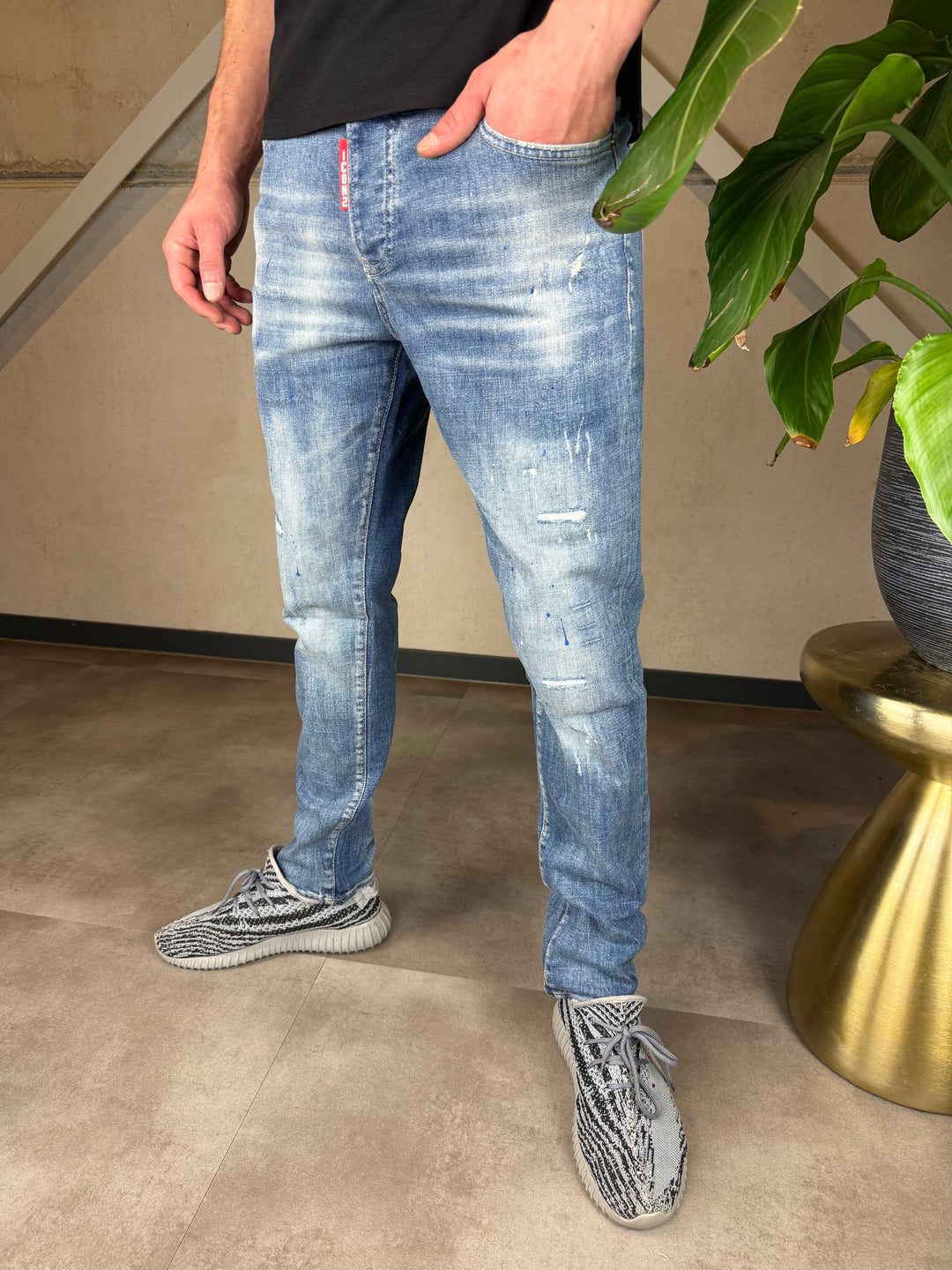 The Icon2 Slim Fit Stretch Jeans 271