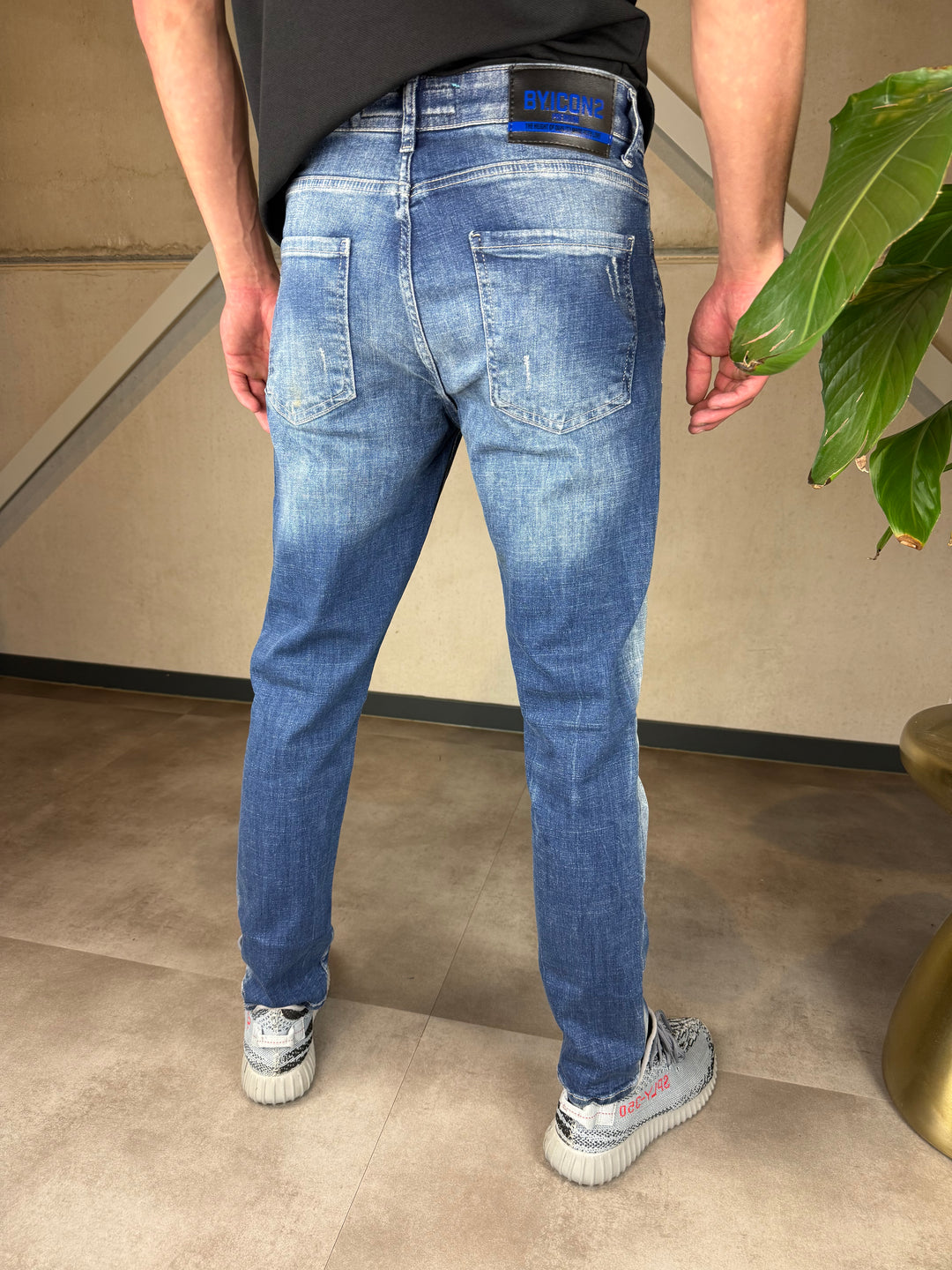 The Icon2 Slim Fit Stretch Jeans 273