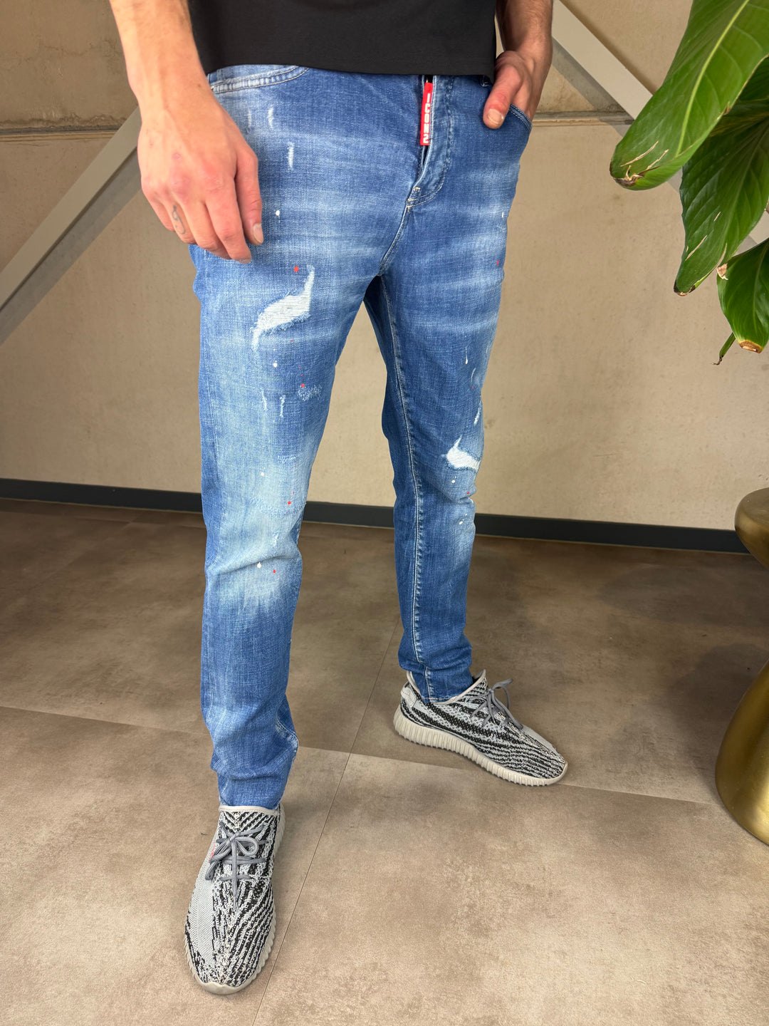 The Icon2 Slim Fit Stretch Jeans 275