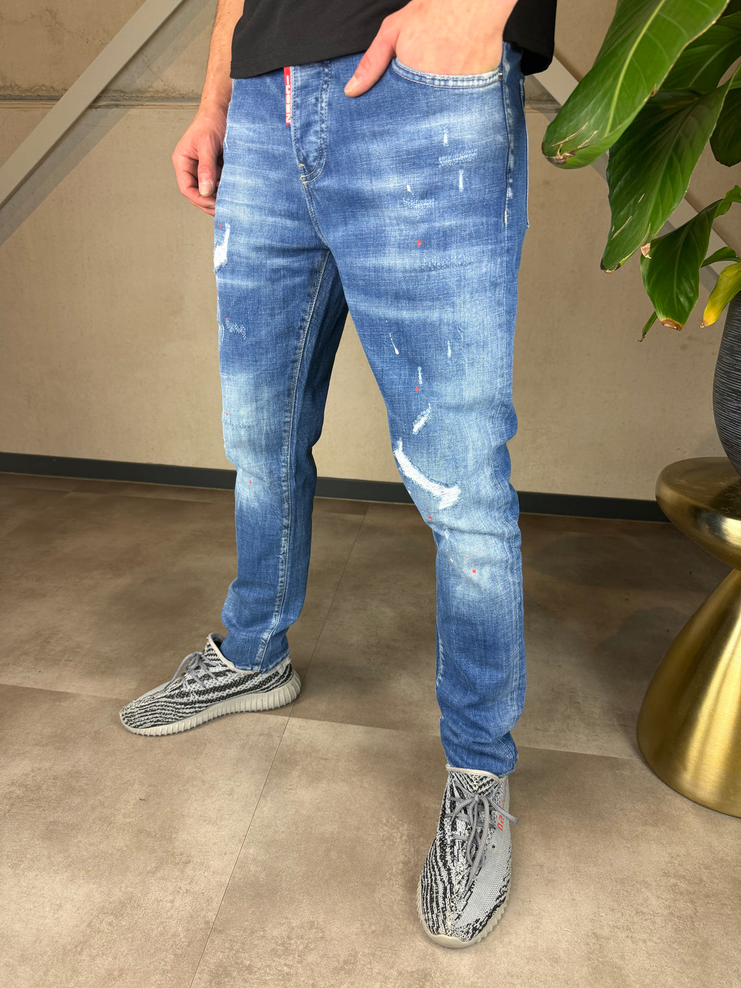 The Icon2 Slim Fit Stretch Jeans 275