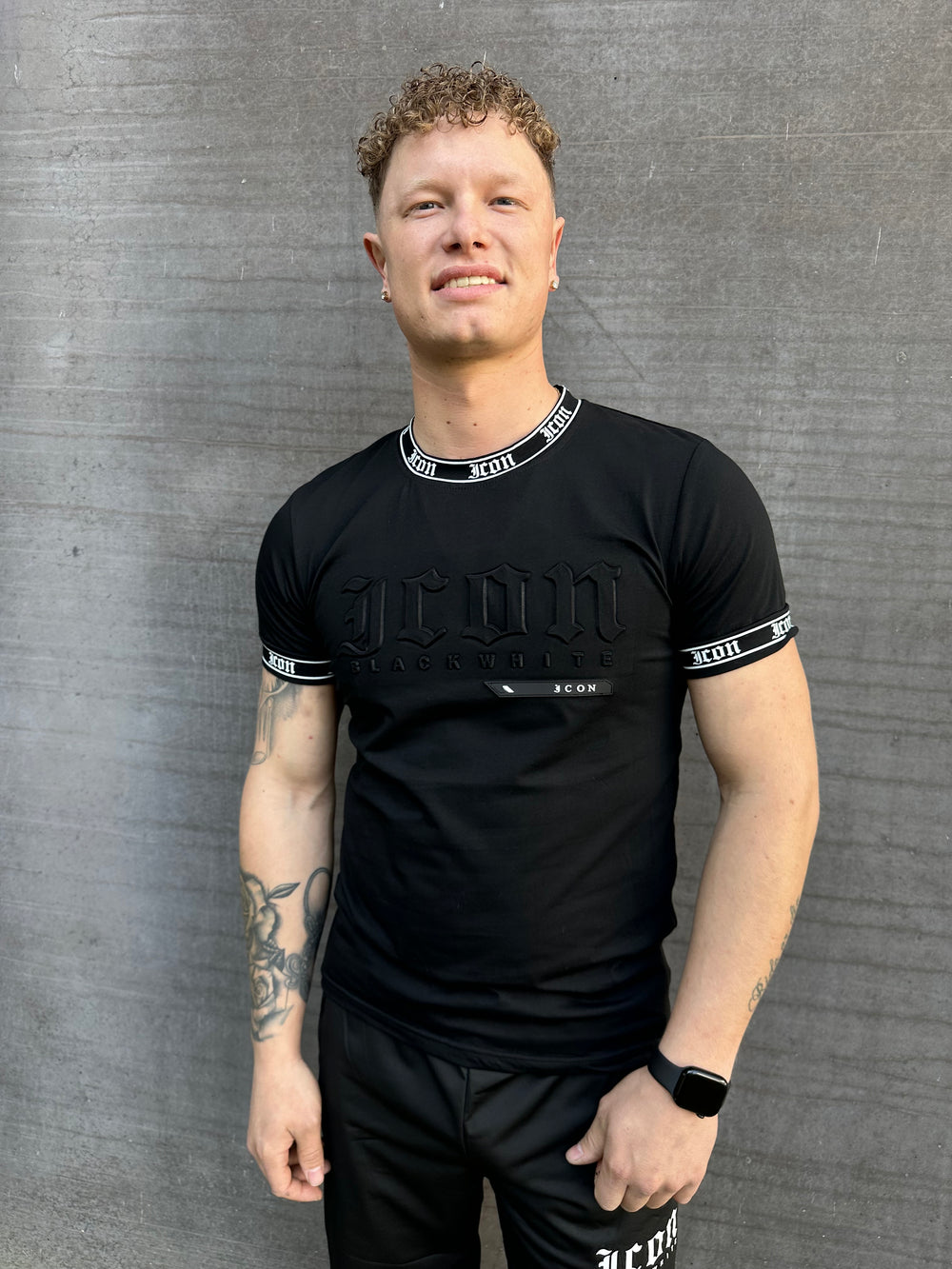 Icon Two Piece Set 8112B