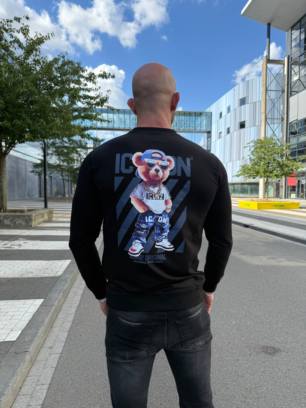 Icon2 Urban Bear Sweater