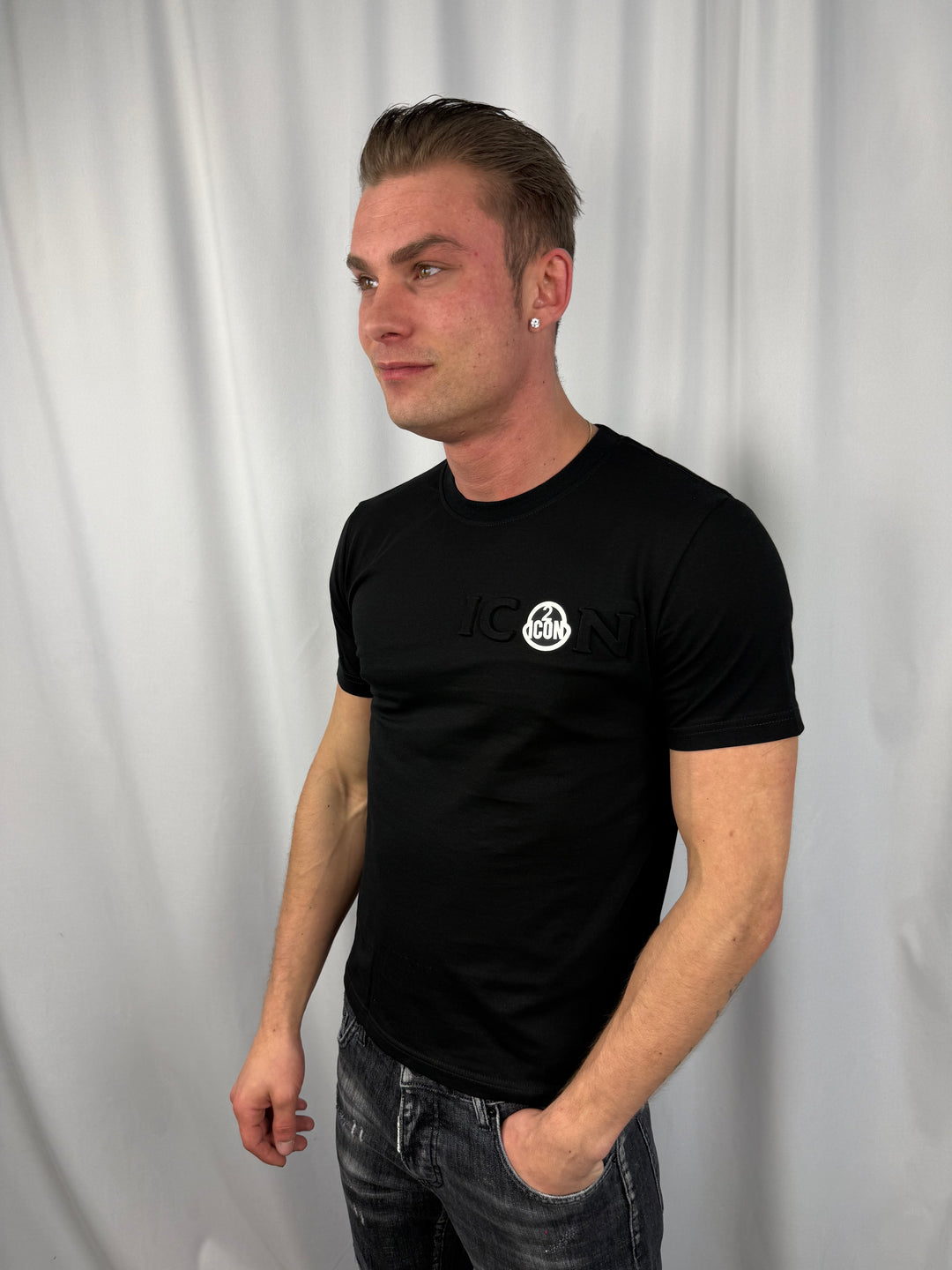 Icon Minimal Logo T-Shirt