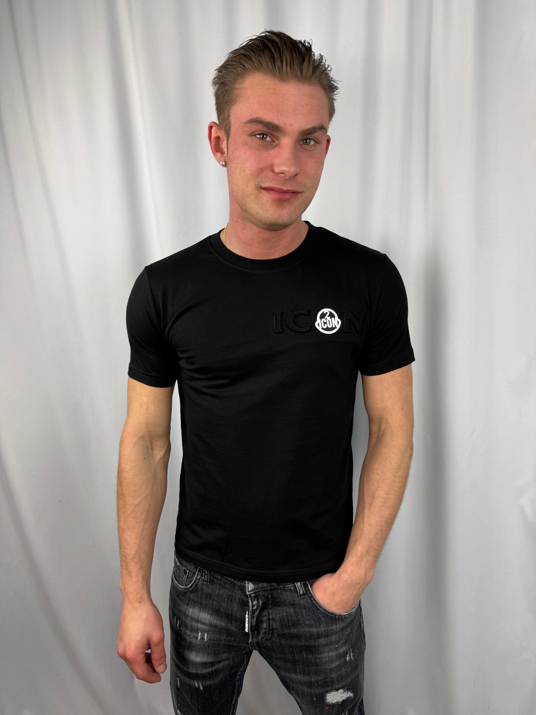 Icon Minimal Logo T-Shirt