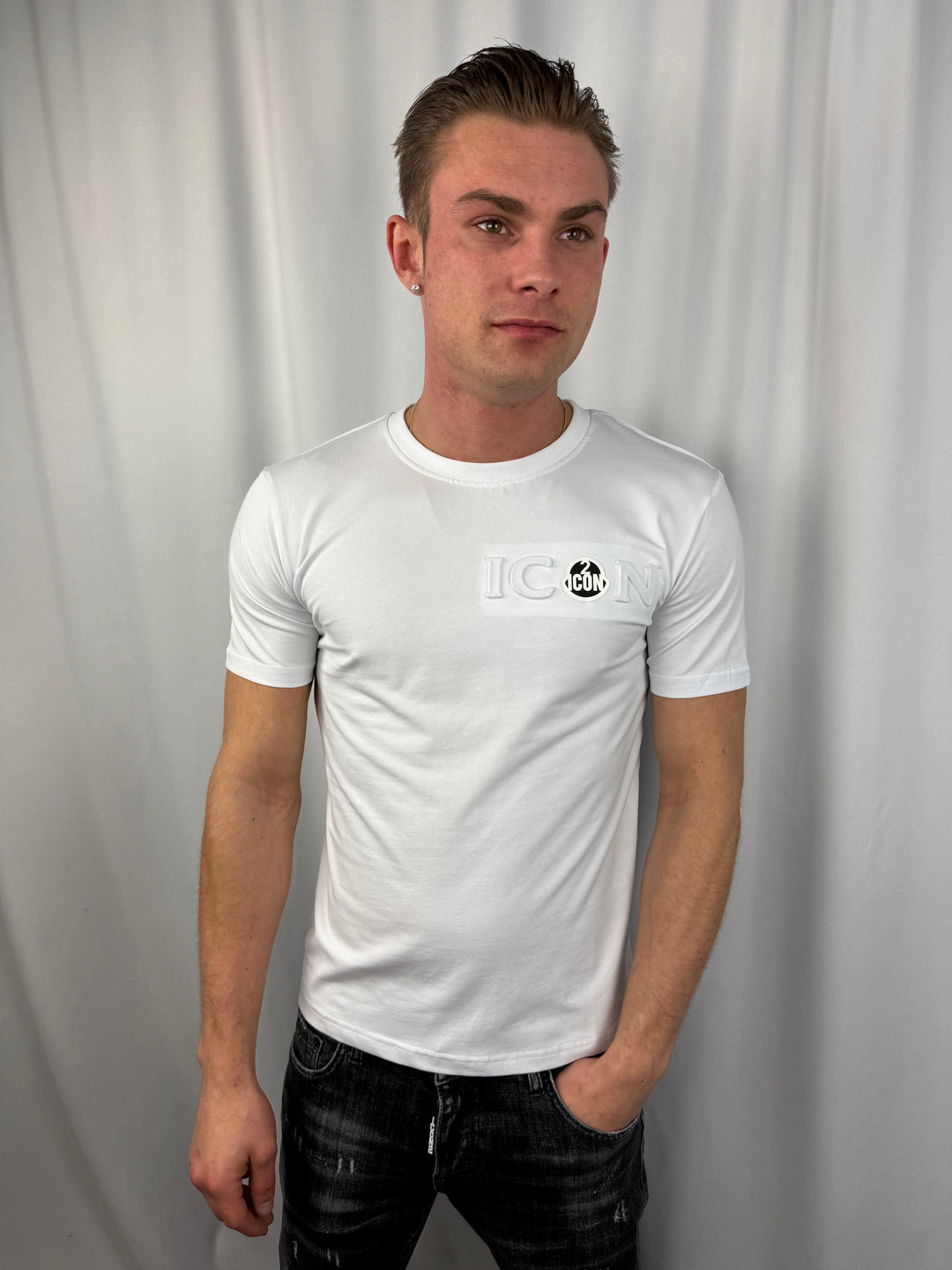 Icon Minimal Logo T-Shirt