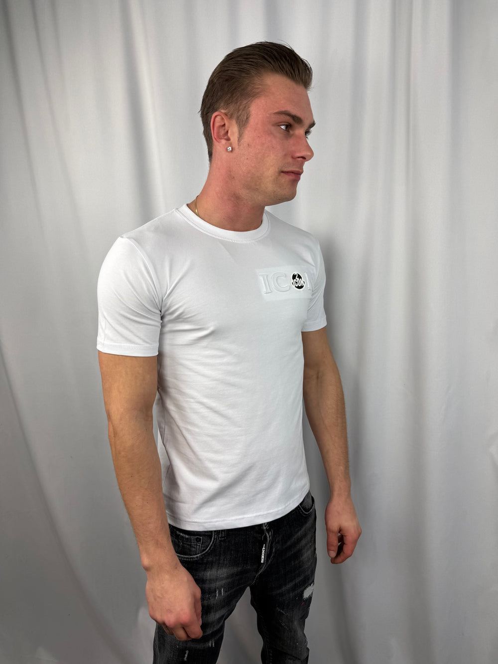 Icon Minimal Logo T-Shirt