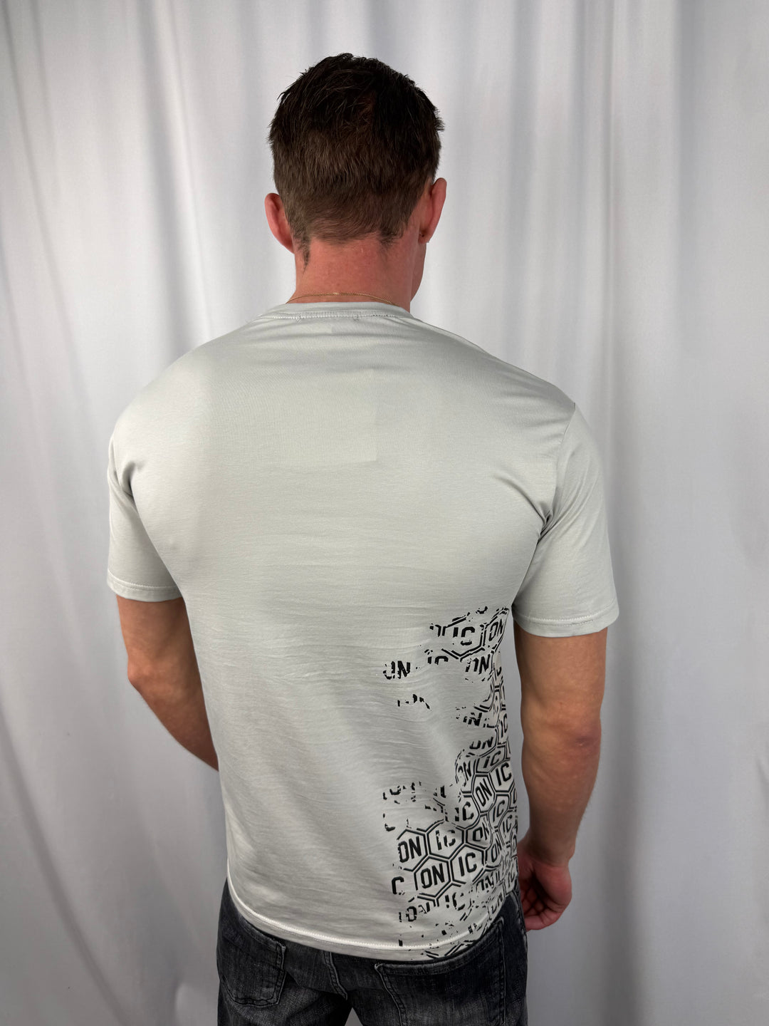 Icon Grid Flow T-Shirt