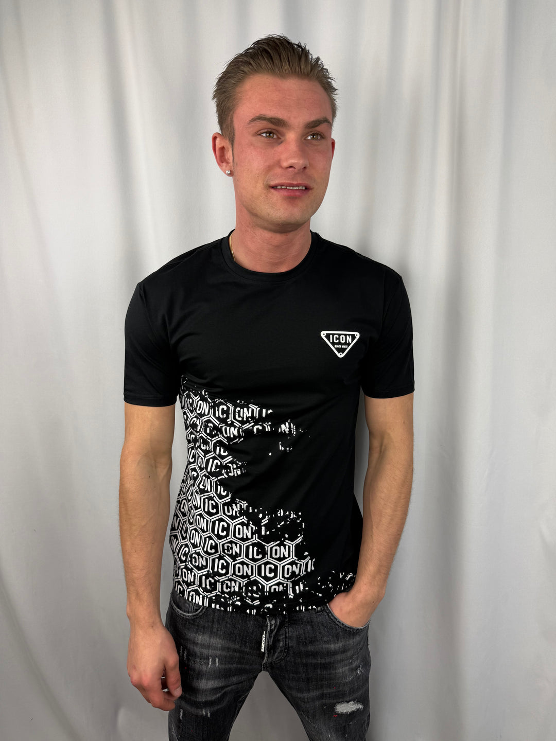 Icon Grid Flow T-Shirt