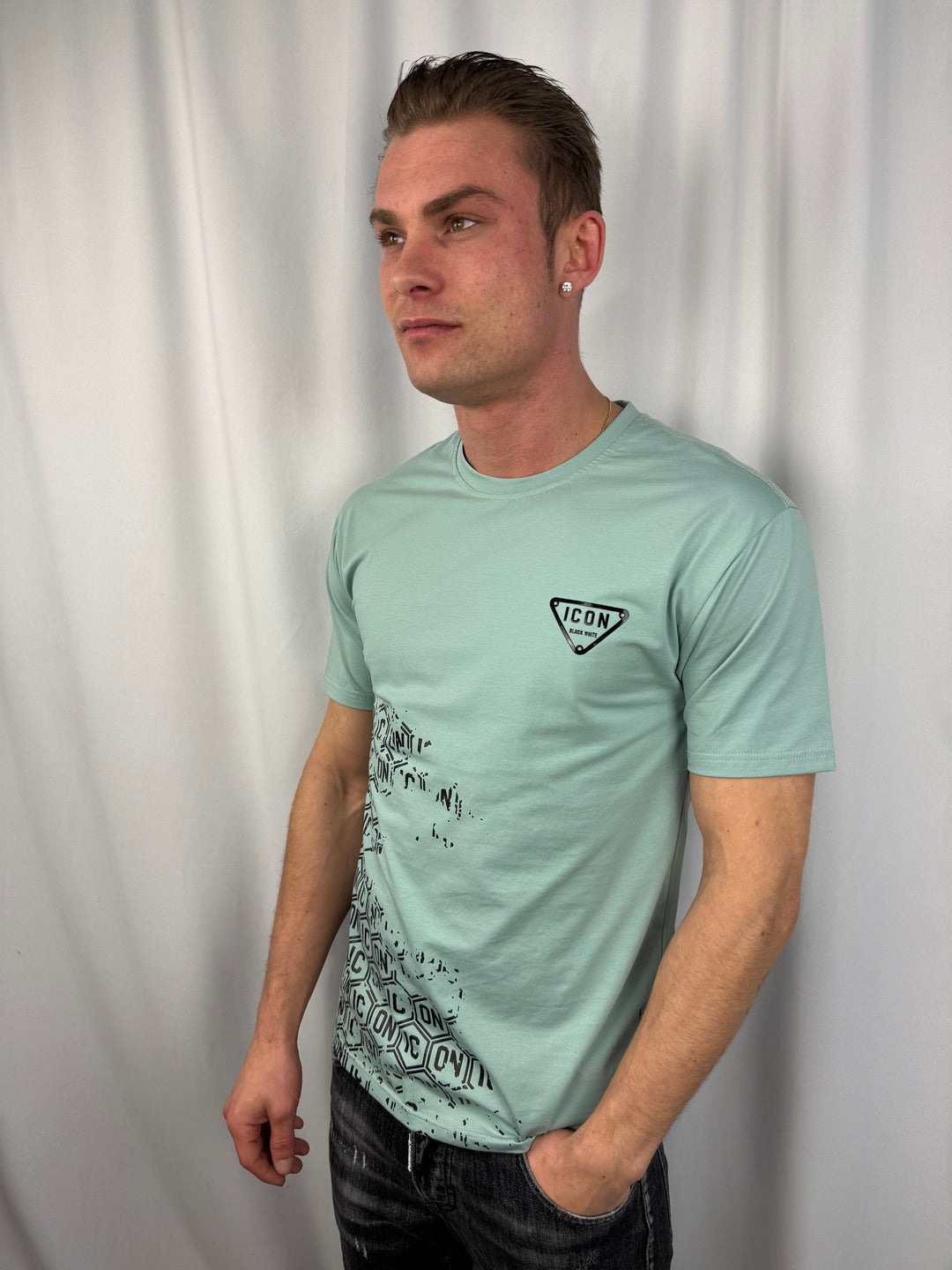 Icon Grid Flow T-Shirt