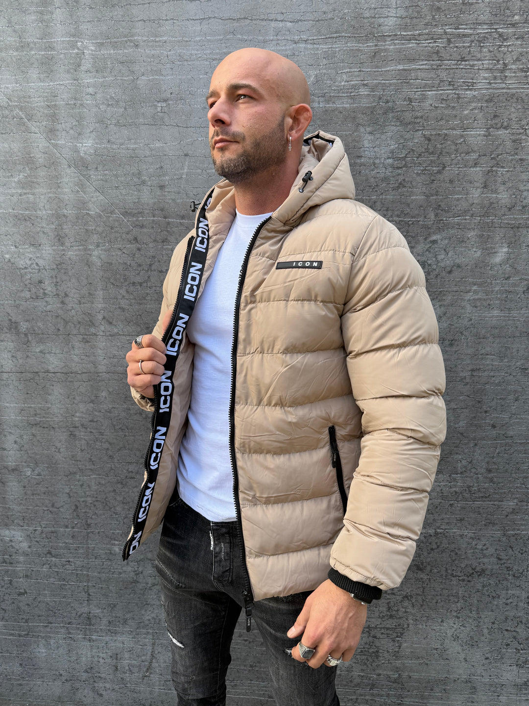 Exclusive Icon Jacket Met Capuchon