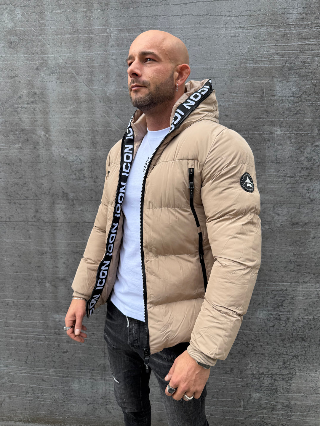 ICON Puffer Jacket Exclusive Met Capuchon