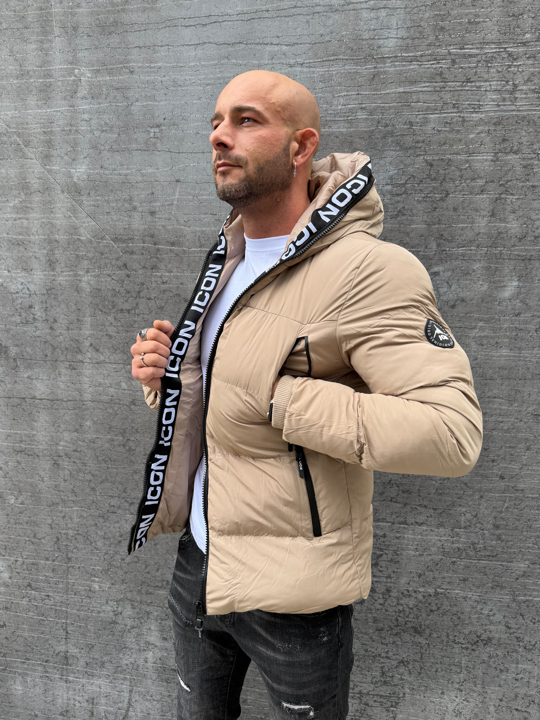 ICON Puffer Jacket Exclusive Met Capuchon