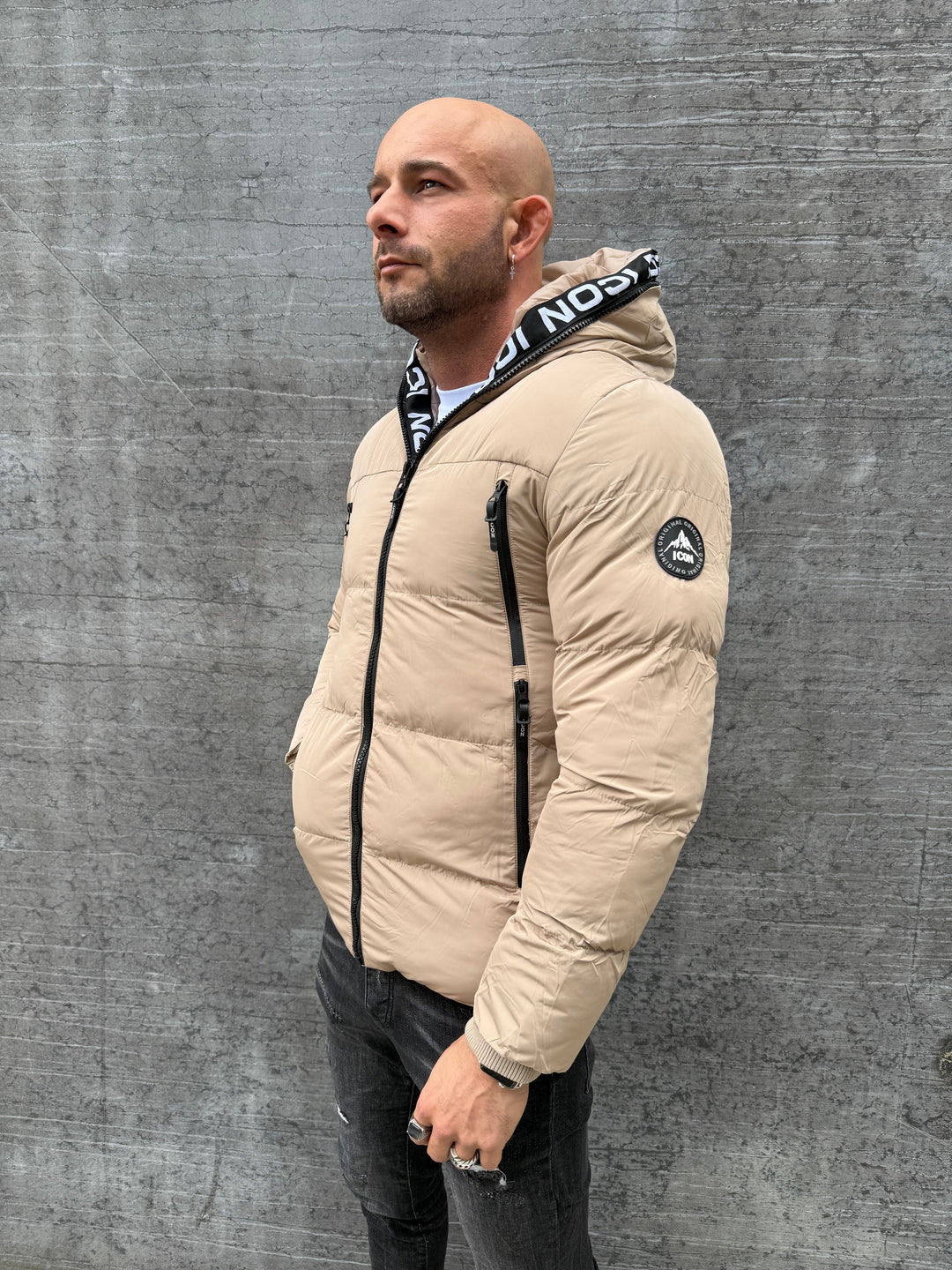 ICON Puffer Jacket Exclusive Met Capuchon