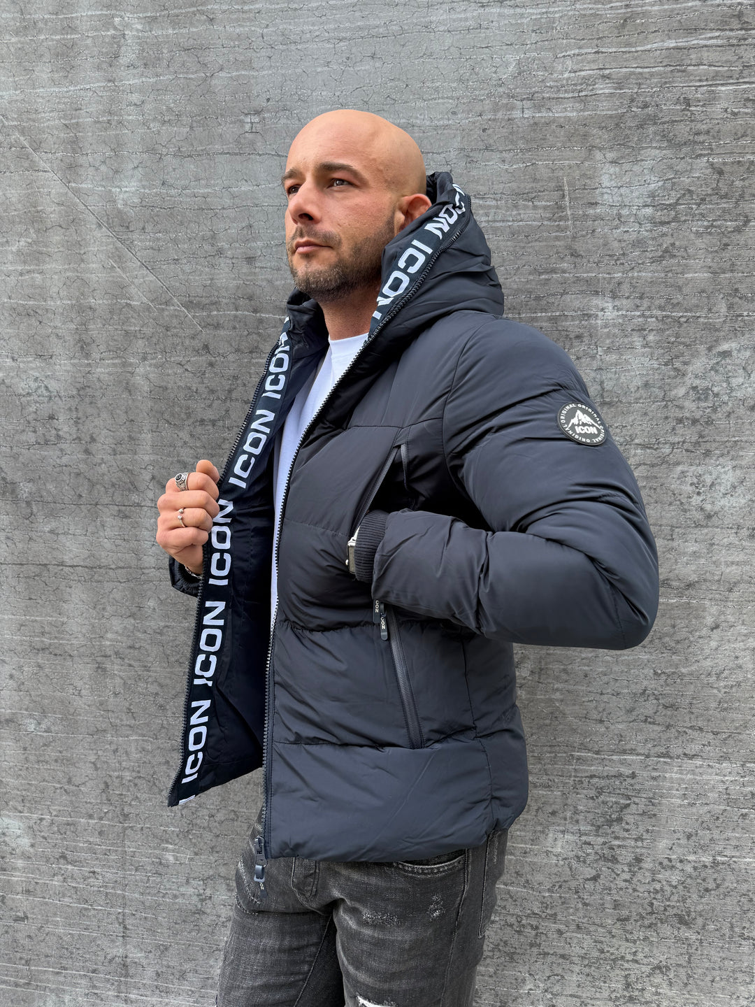 ICON Puffer Jacket Exclusive Met Capuchon