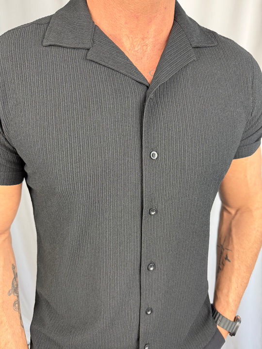 Modern Ribbed Resort Shirt