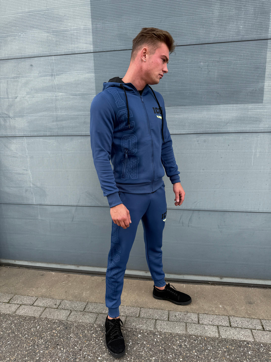 ICON Shadowline Joggingpak