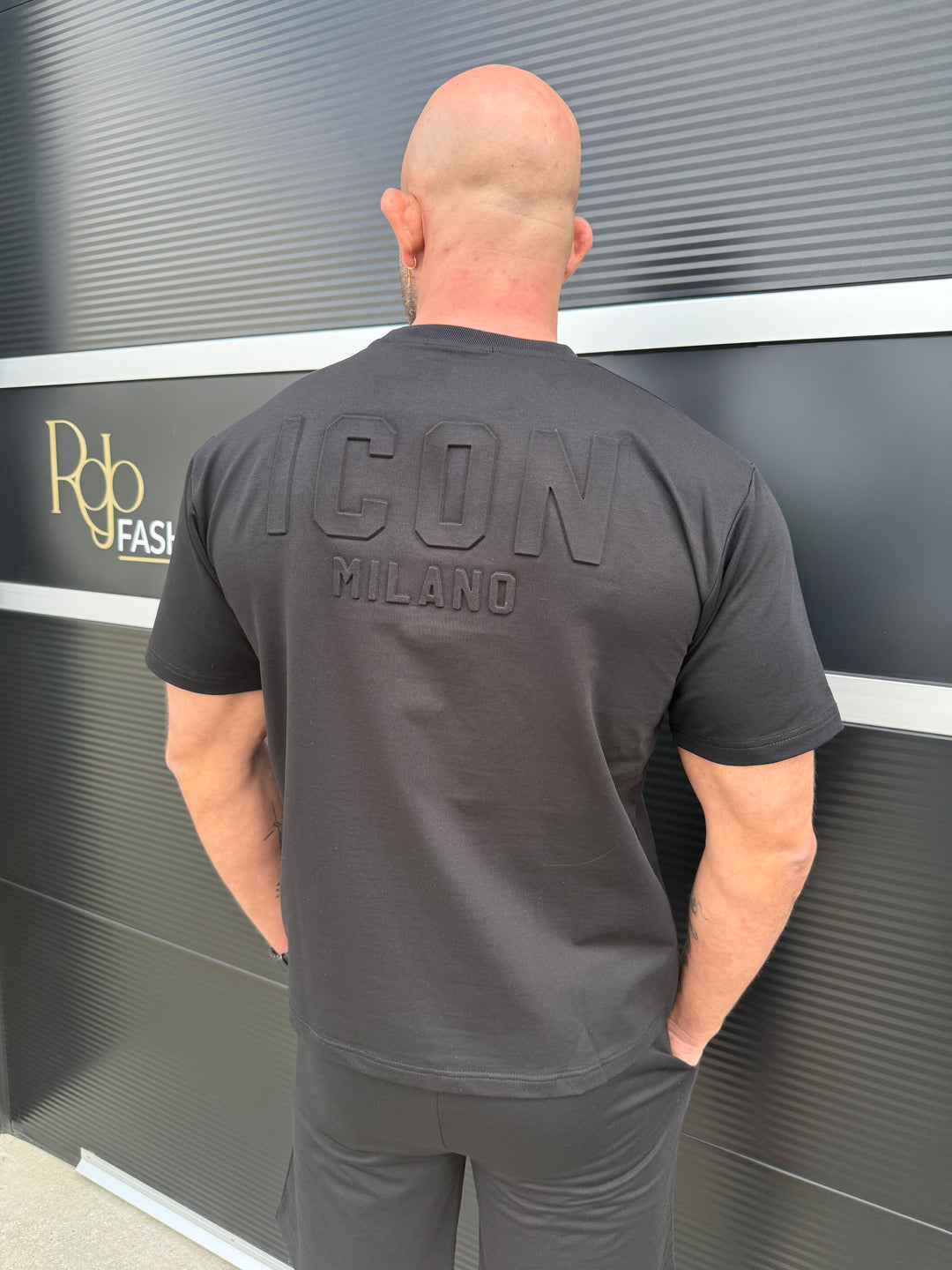 Icon Milano Essential Set