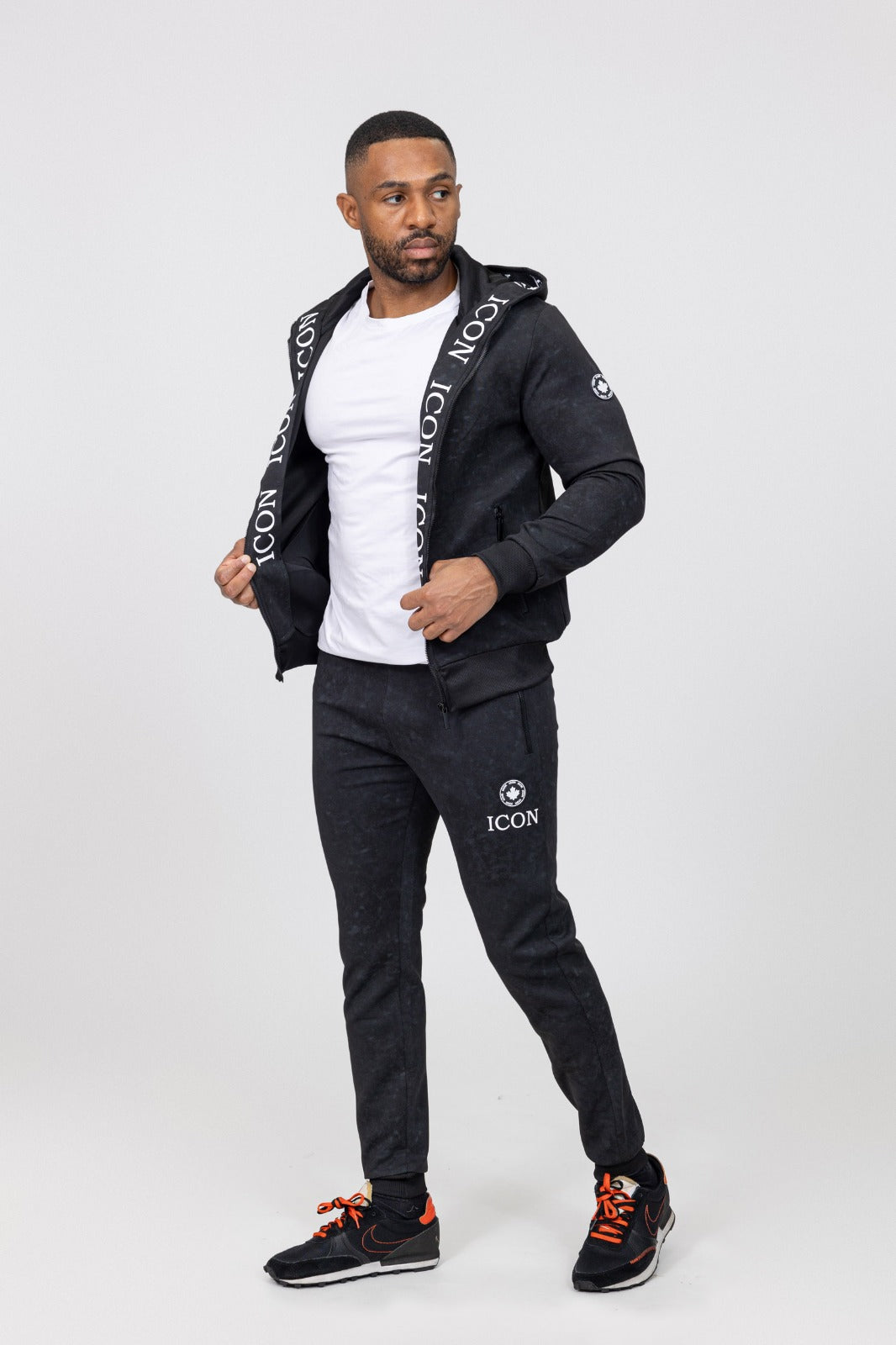 ICON Special Edition Joggingpak